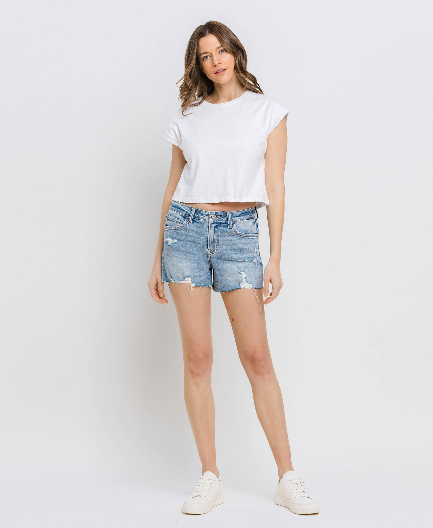 SB113 MID RISE RAW HEM SHORTS