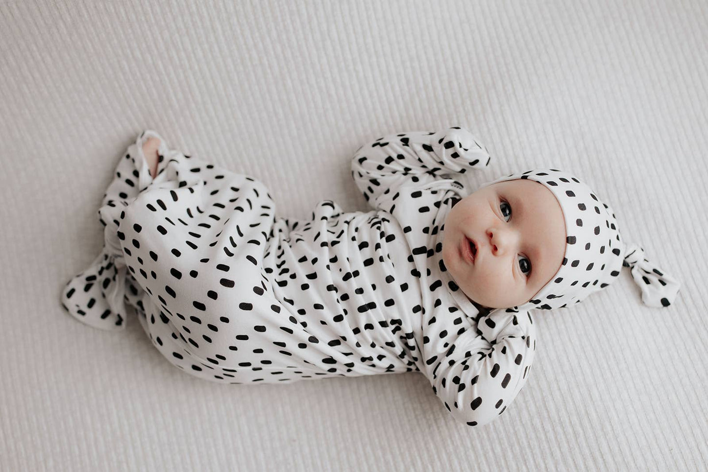 Black & White Poka Dot Knotted Infant Gown: Gown & Bow