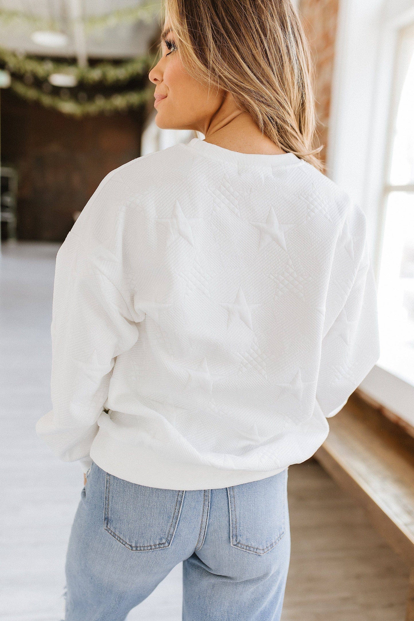 SB140 Star Embossed Sweatshirt