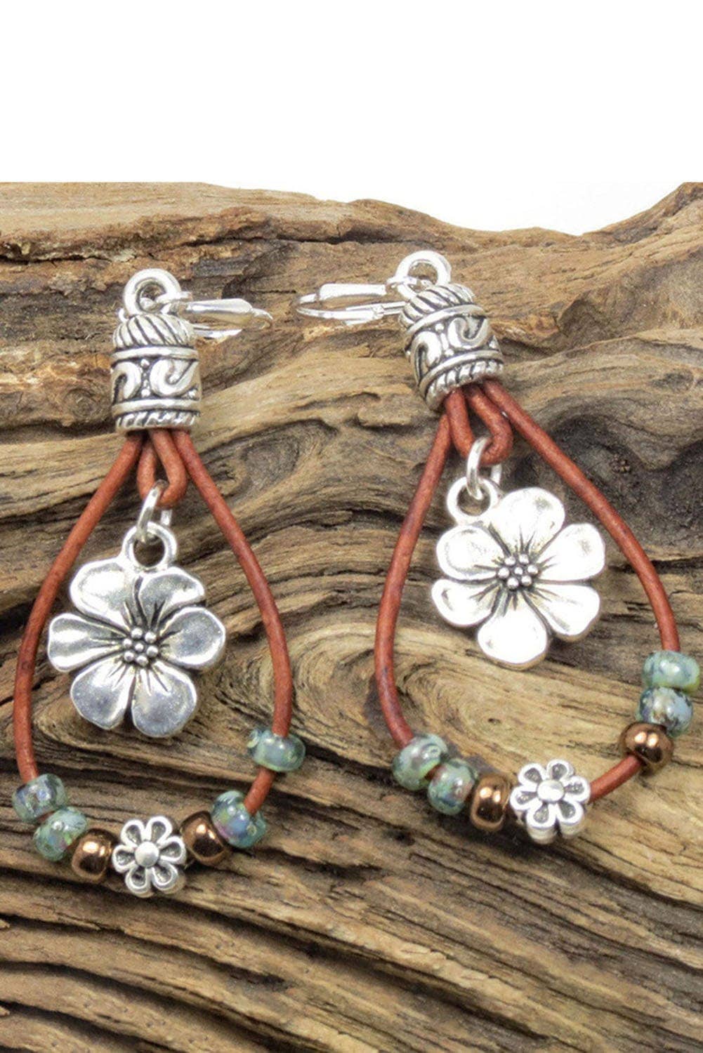 Leather Beaded Floral Dangle Earrings: Silvery / ONE SIZE