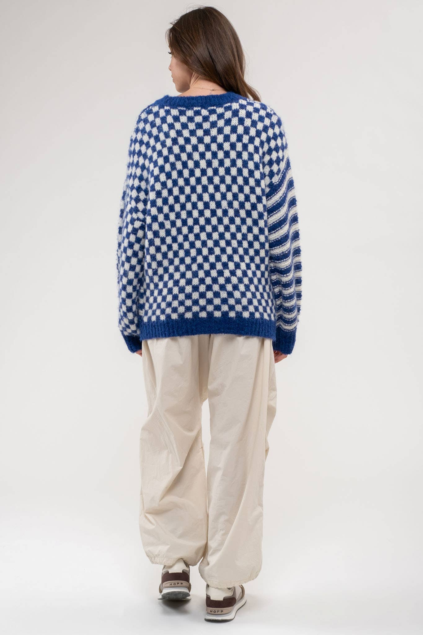 SB154 CHECKERED CREW KNIT SWEATER: ROYAL BLUE