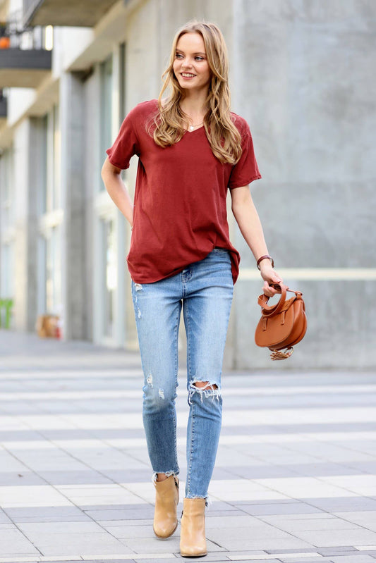 SBB9906 SHORT SLEEVE BOYFRIEND V-NECK TEE