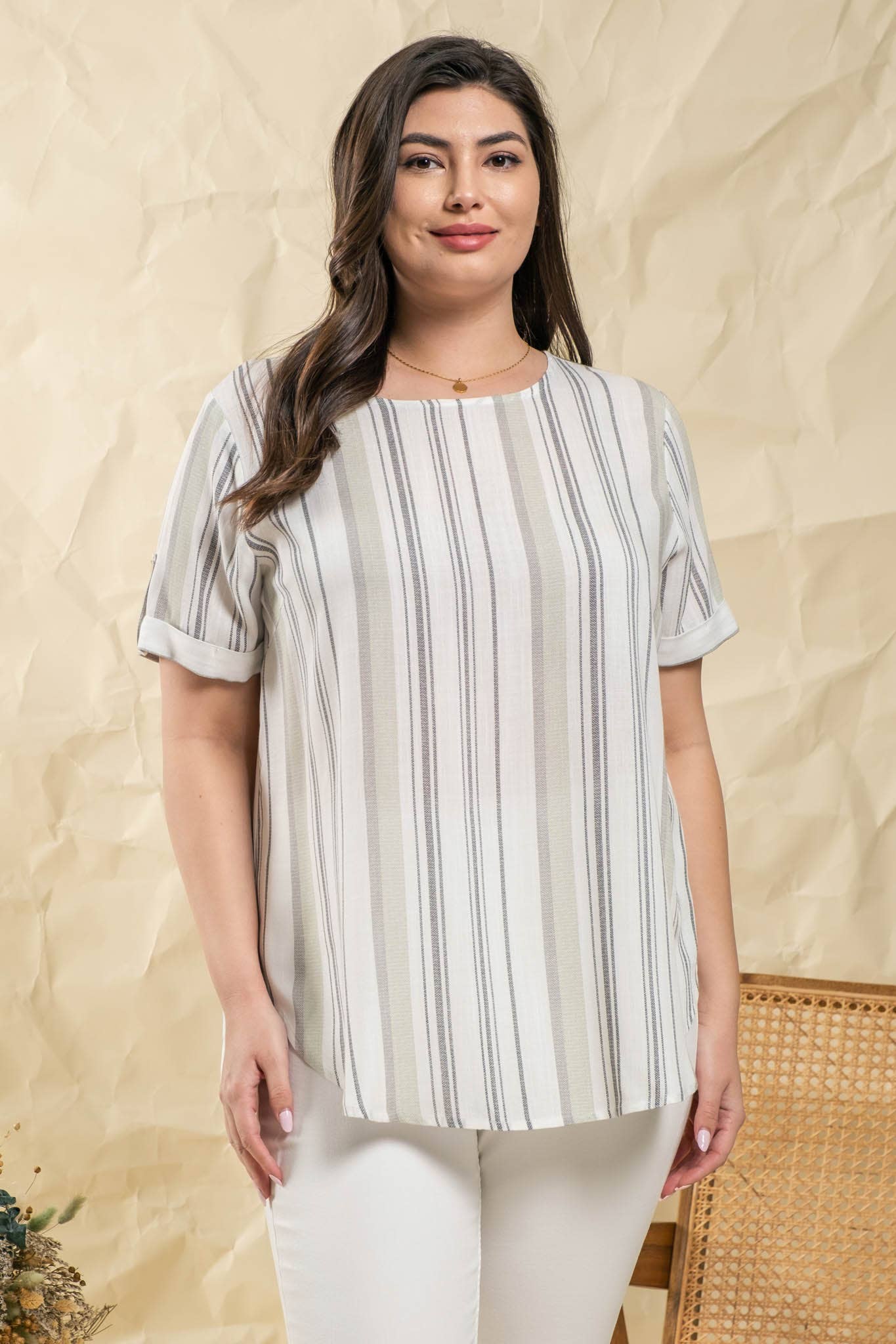 SB307 PLUS BACK BUTTON STRIPED WOVEN TOP